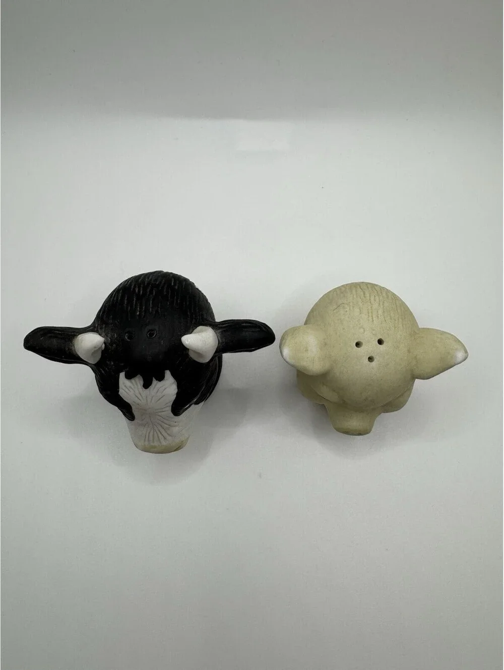 Vintage Cow And Pig Salt And Pepper Shakers